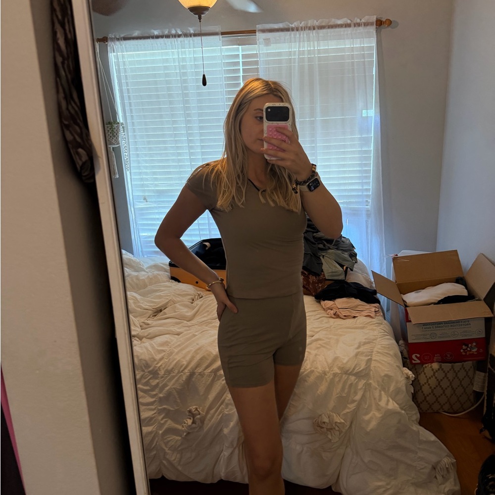 BROWN TWO PIECE SET - Picture 4 of 13